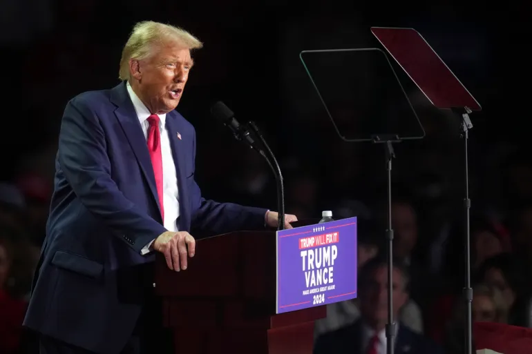 Donald Trump's final rally in Grand Rapids, Michigan, stretched into Election Day